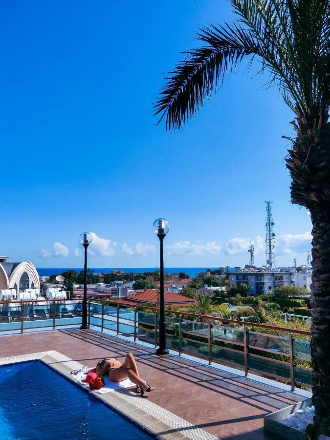 Aquamarine Luxury Residence Kyrenia  Ngoại thất bức ảnh